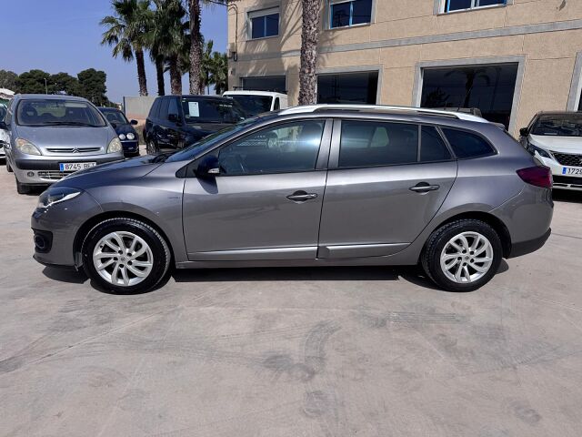 RENAULT MEGANE ESTATE 1.5 DCI SPANISH LHD IN SPAIN 135000 MILES SUPER 2014